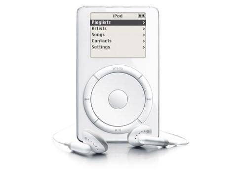 iPod Classic 第3世代 A1040 ホワイト ジャンク】iPod Classic 第3世代 A1040 ホワイト - メルカリ