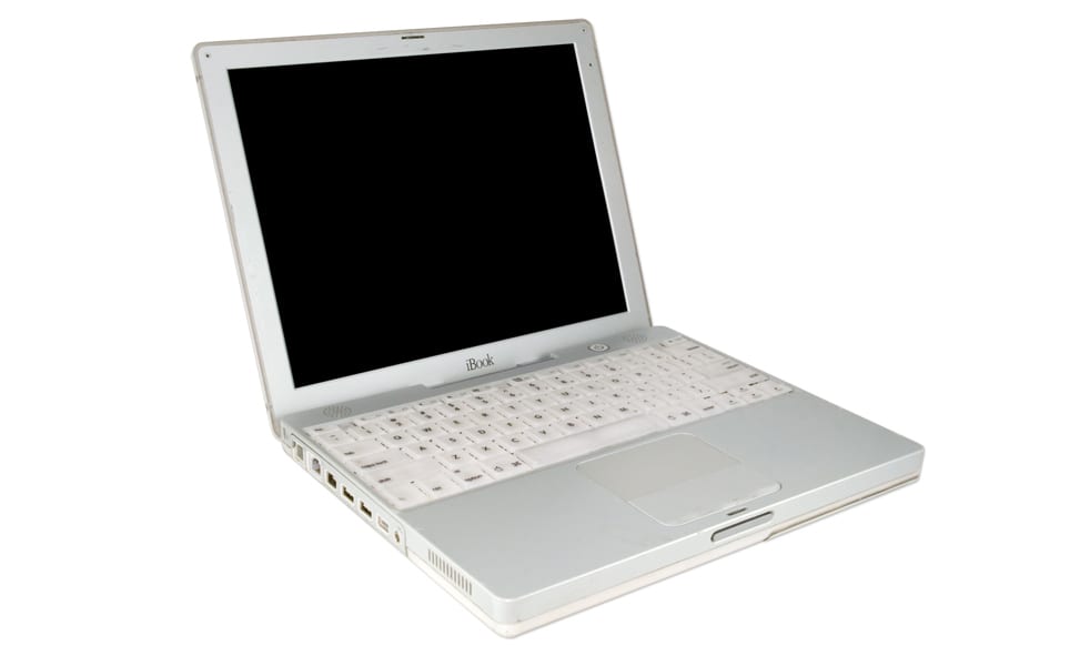 iBook | G3 | 500 MHz | Dual USB - Techable.com